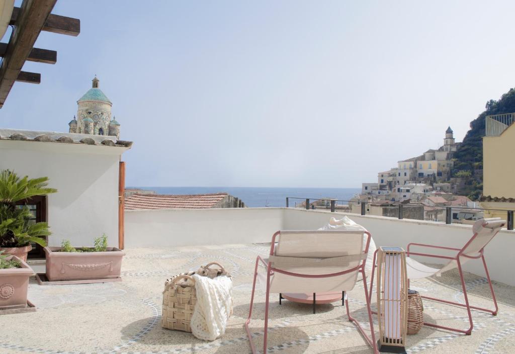 AmalfiRa Luxury Seaview Rooftop, Amalfi (updated prices 2025)