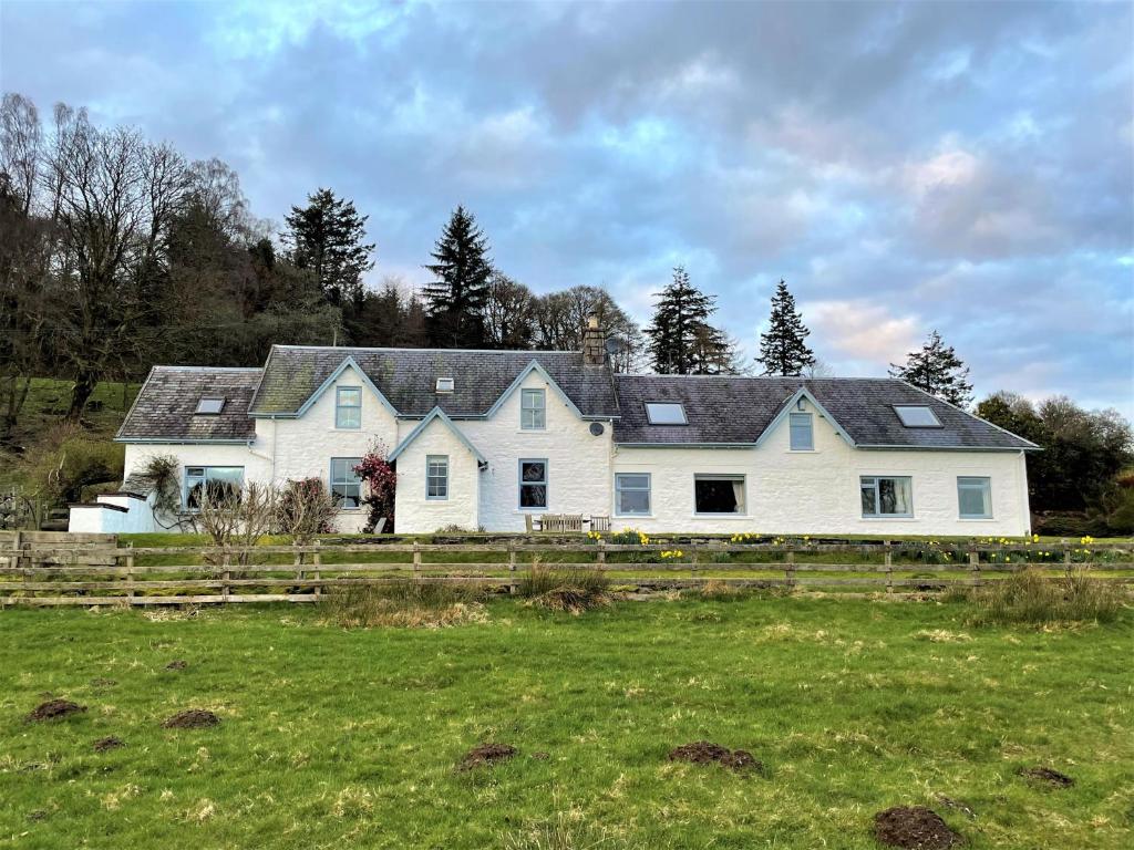 Kenmure Kennels, New Galloway (updated prices 2024)