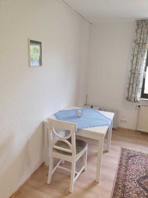 Hotel Schweizerhof - Economy Single Room