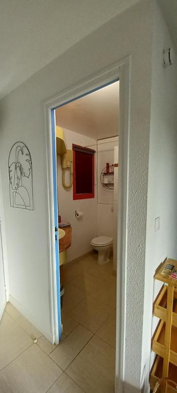 Koupelna v ubytování BO SOLEY, studio vue mer Les Hauts de Caritan