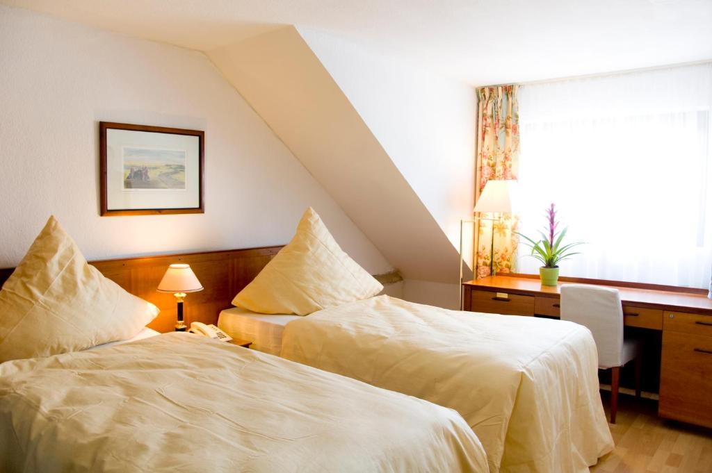 Hotel Kölner Hof Refrath - Triple Room