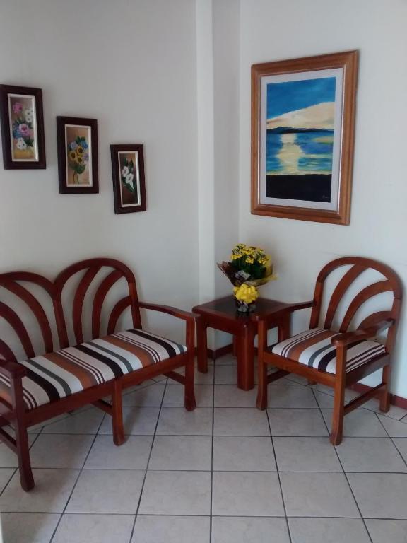  Petit Praia Hotel