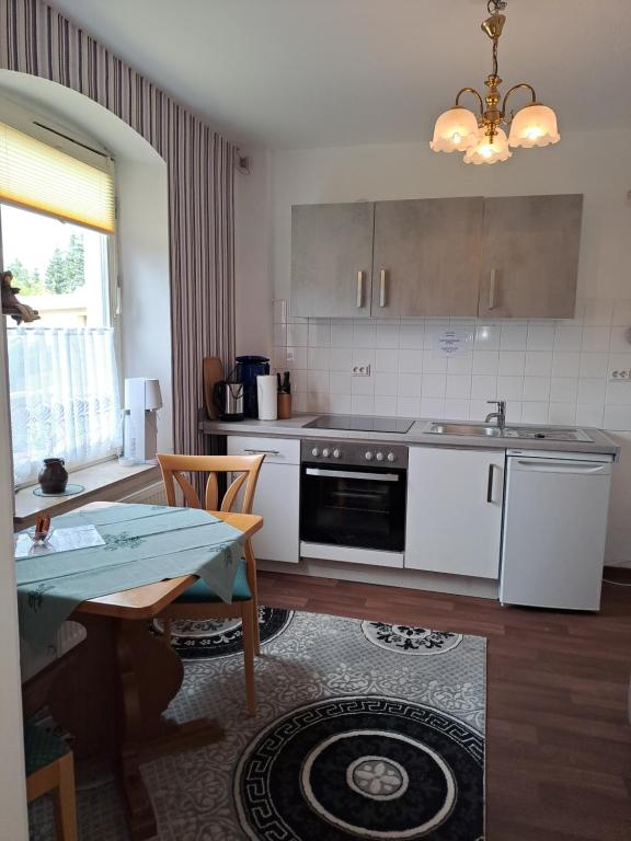 Keller´s Ferienwohnung an der Saale - One-Bedroom Apartment