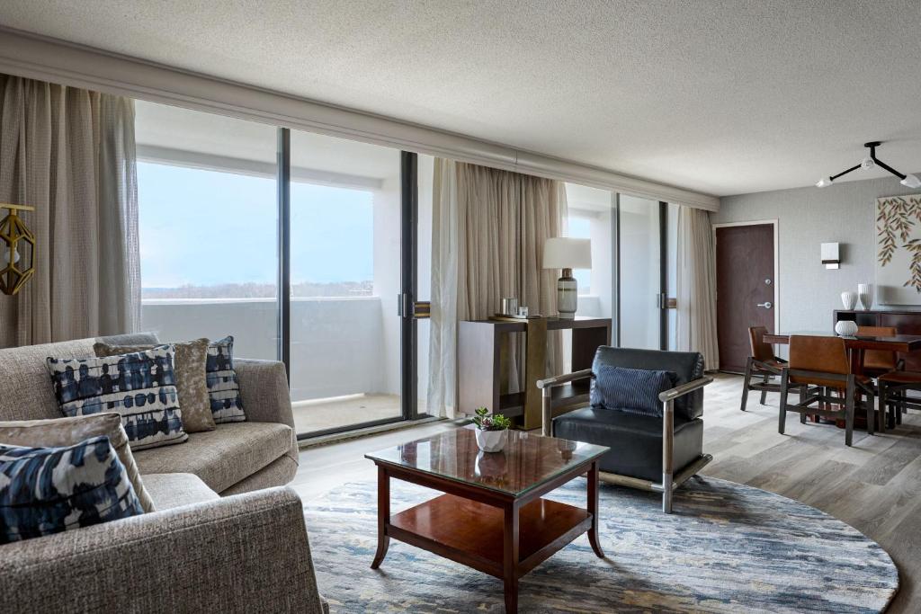 Posezení v ubytování Hanover Marriott