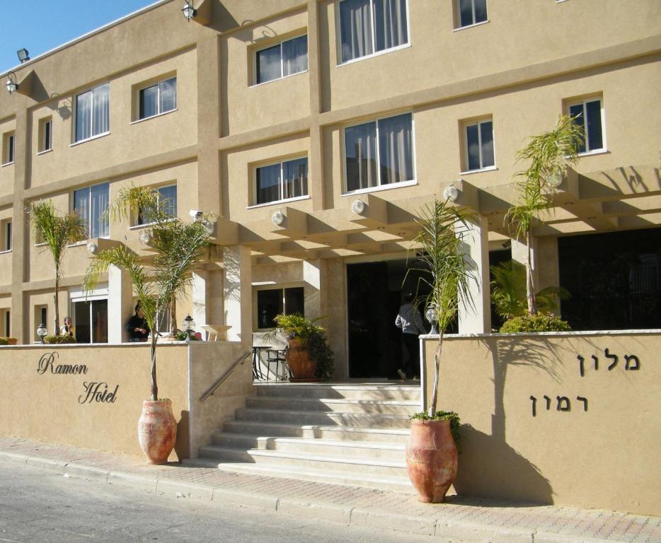 Exteriér nebo vchod ubytování Ramon Suites by Smart Hotels