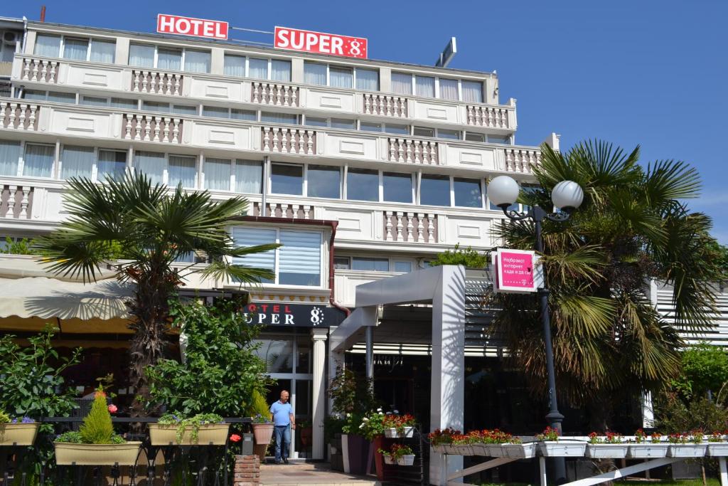 Budova, kde se hotel nachází