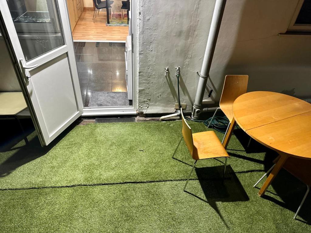 Haddington Road in Bromley, Hither Green (aktualisierte Preise für 2024)