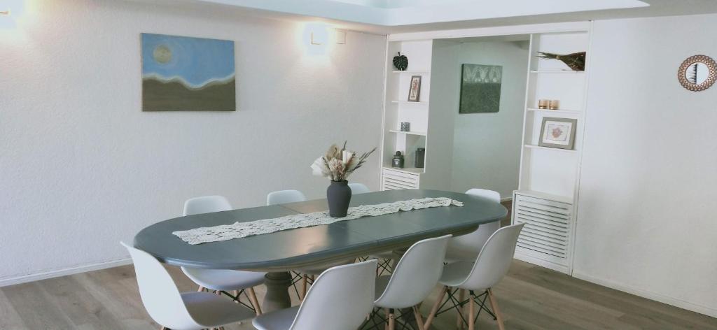 Dining area in the holiday home