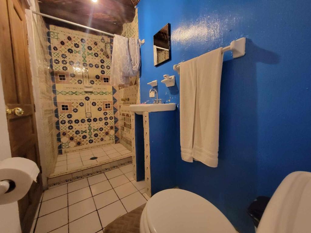 Koupelna v ubytování HOTEL RINCÓN MAGICO REAL DE CATORCE