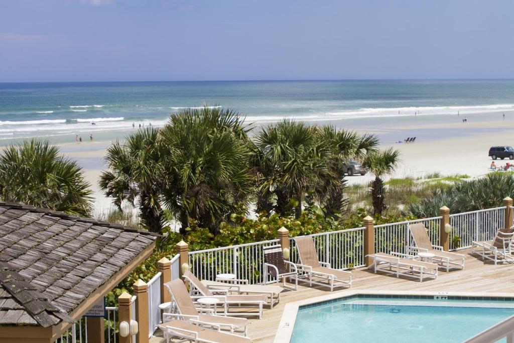 New Smyrna Waves MOD Collection by Sonesta photo