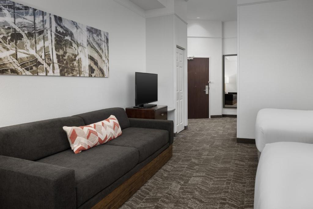 Posezení v ubytování SpringHill Suites by Marriott Portland Vancouver