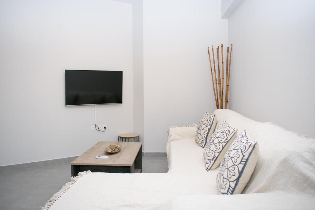 Angie’s apartment, Kiverion (updated prices 2024)