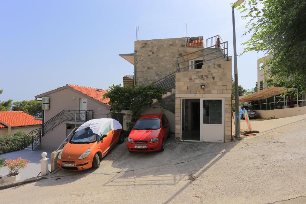 Budova, v ktorej sa apartmán nachádza