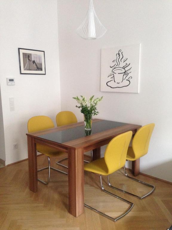 Zdjęcie z galerii obiektu Apartment Vienna Living w Wiedniu