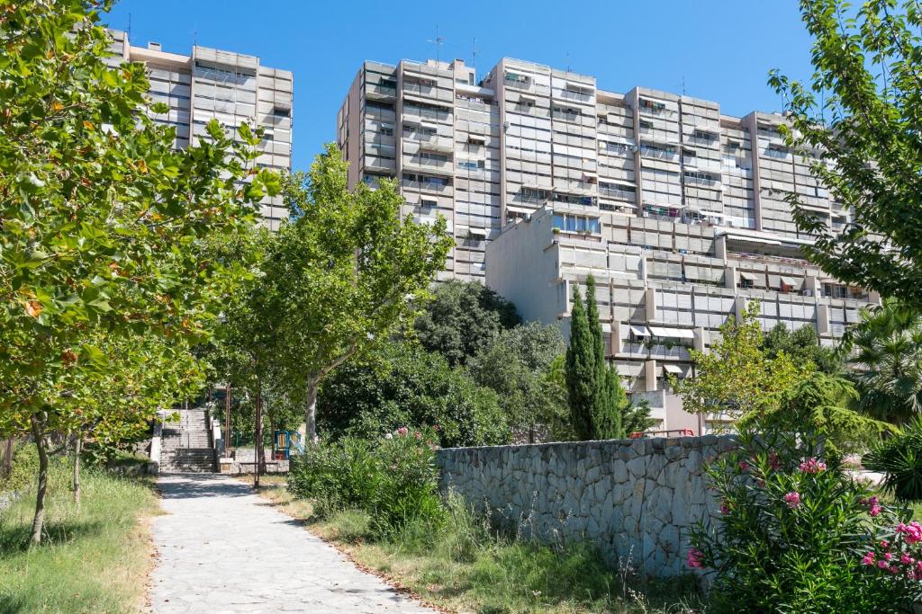 Apartments with WiFi Split 21572, Split (updated prices 2024)