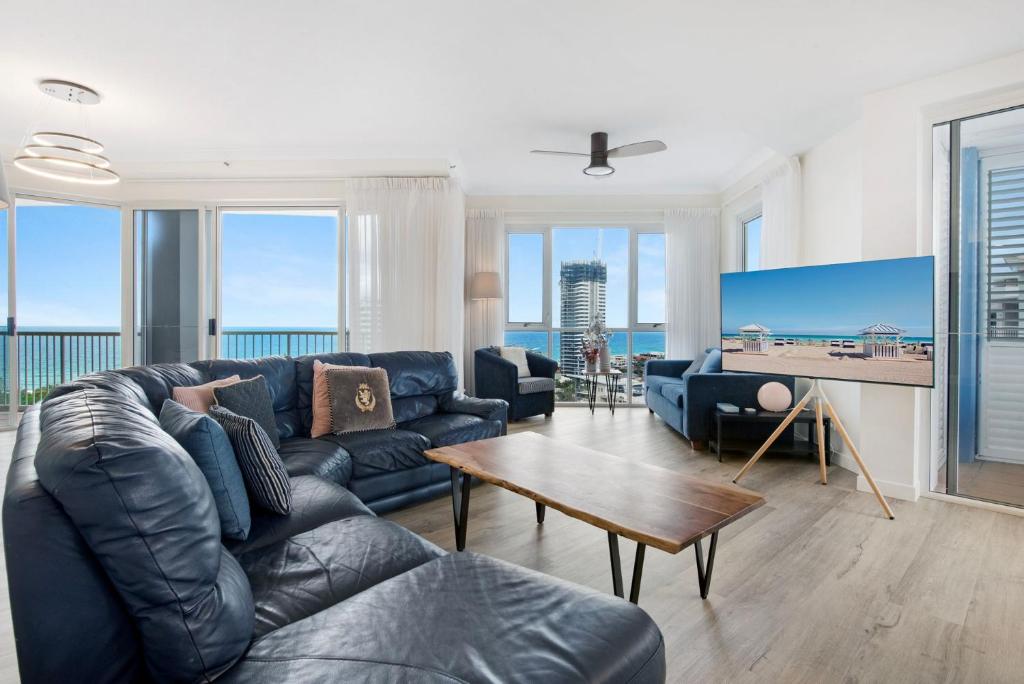 Spacious 2 Bedroom Unit in Bel Air Broadbeach, Gold Coast (updated