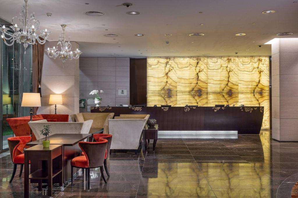 Grand Hotel River Park, a Luxury Collection Hotel, Bratislava - Resim 11