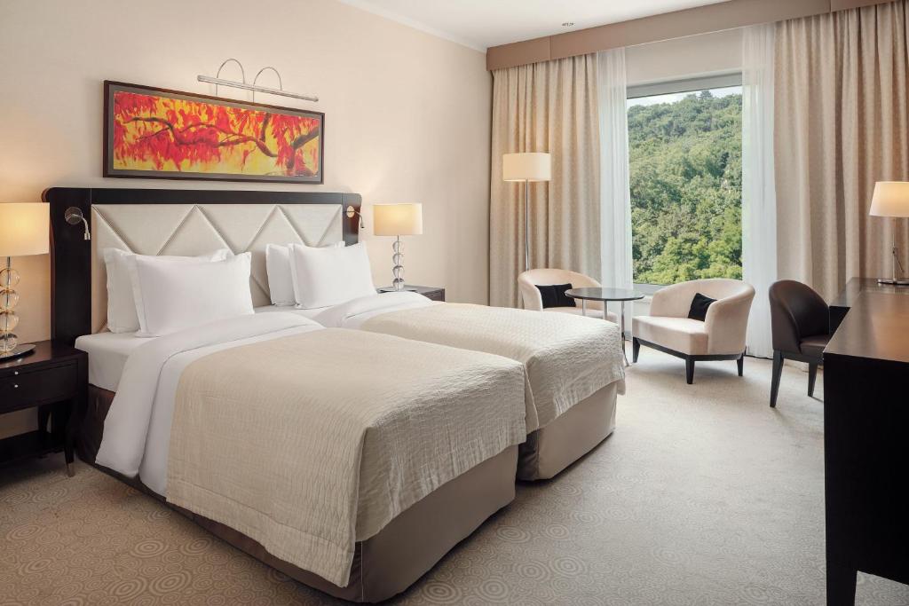 Grand Hotel River Park, a Luxury Collection Hotel, Bratislava - Resim 40