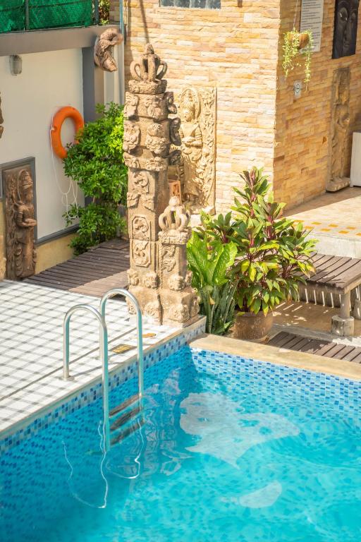 Bazén v ubytování La Vintage Resort - Patong, Phuket nebo v jeho okolí