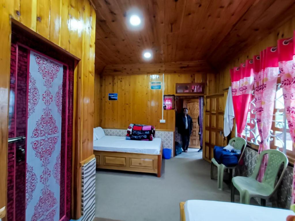 Moktan Lakpa's Homestay - Standaard Tweepersoonskamer