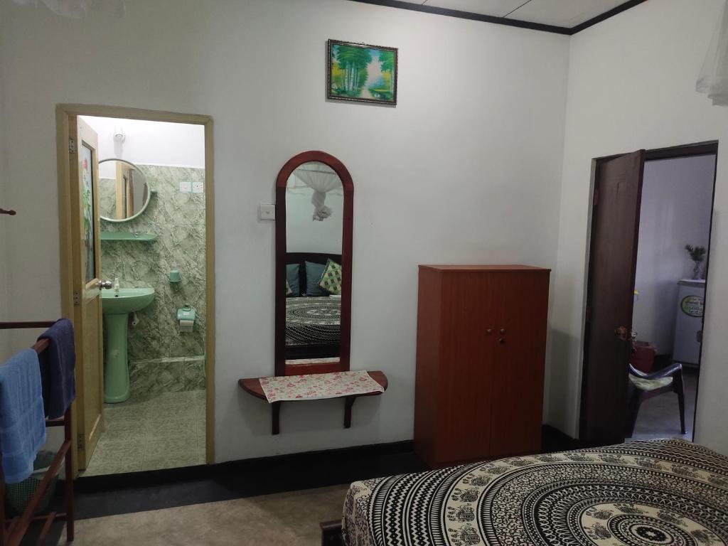 Moon Light Rest - 12