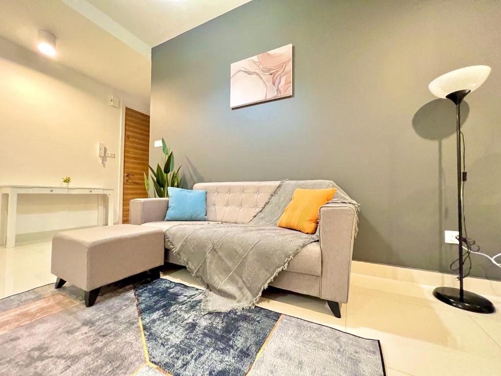 Posezení v ubytování Teega Suites Studio by Luxecocoo CK Puteri Harbour