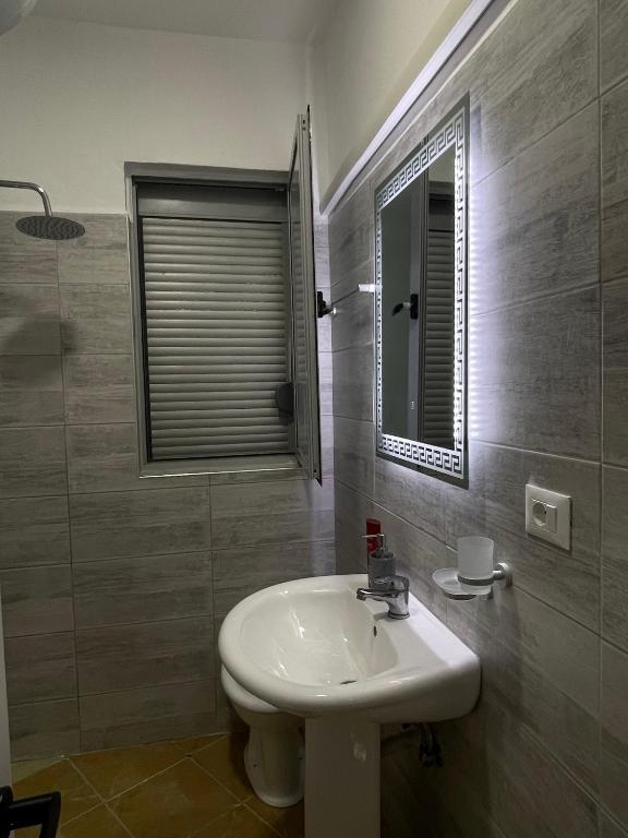 2D Apartment 1 GOLEM - Imazhi 3