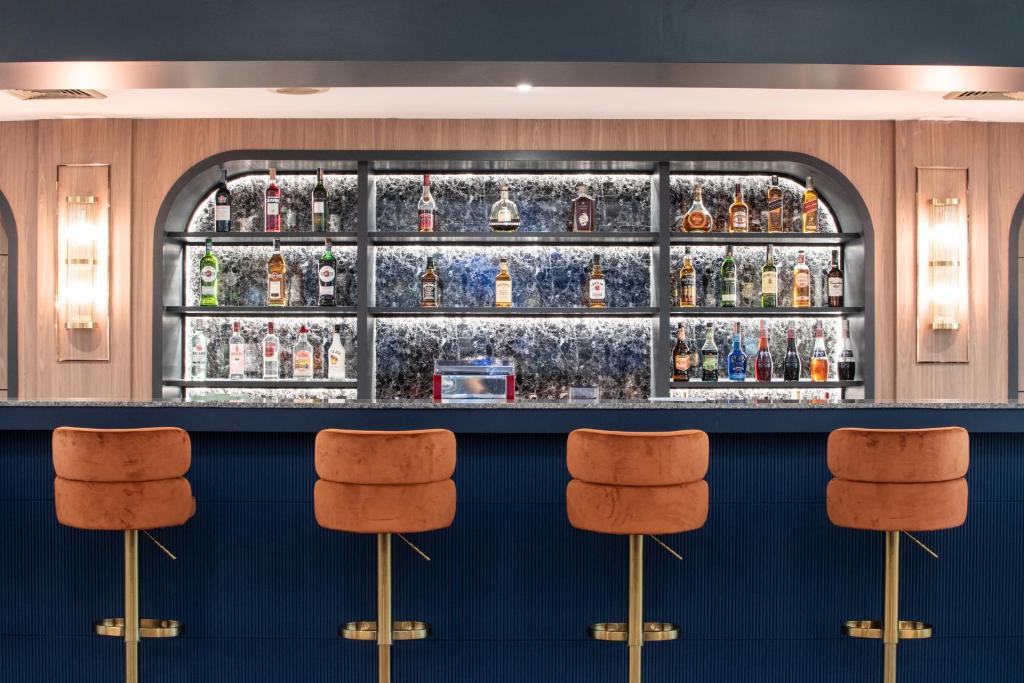 Twin Towers Hotel - Resim 15