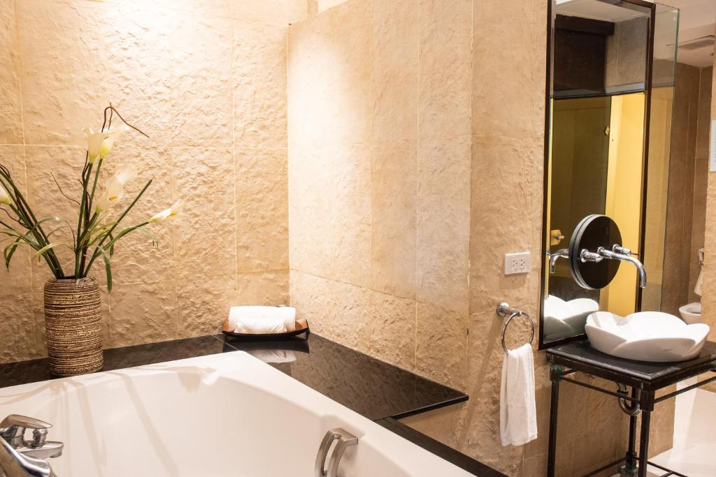 Twin Towers Hotel - Resim 30