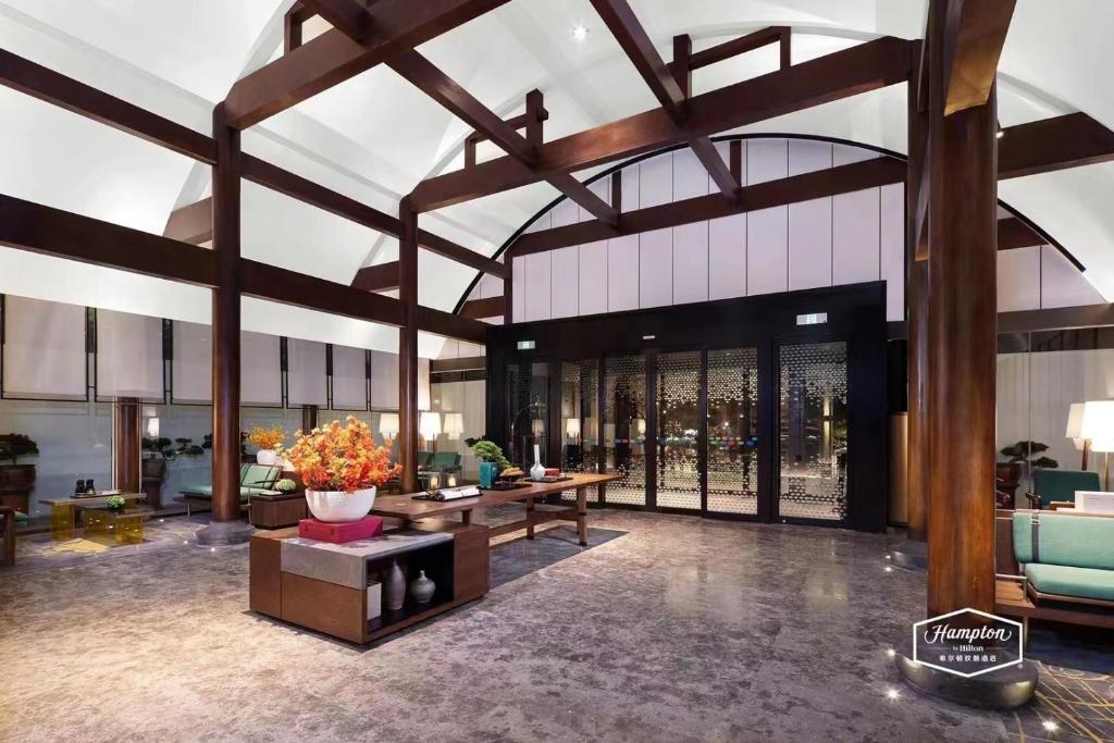 Posezení v ubytování Hampton by Hilton Hangzhou West Lake