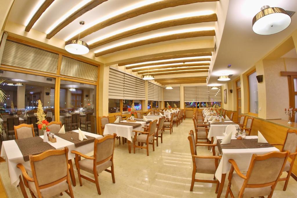 Restaurace v ubytování Hotel Olimp