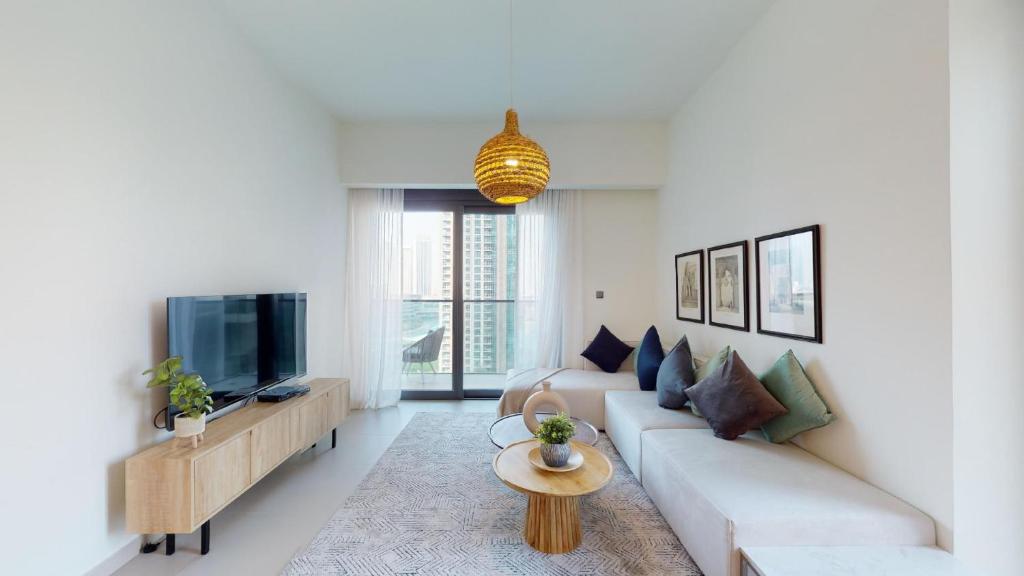 Hometown Apartments Luxurious 2-Bedroom Apartment in Act One Tower with Iconic Burj Khalifa View