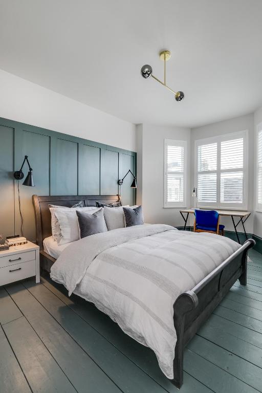 Fotografie z fotogalerie ubytování Location House - Luxury Margate Stay v destinaci Kent