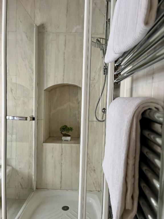 A bathroom at Relais Ponte Pietra