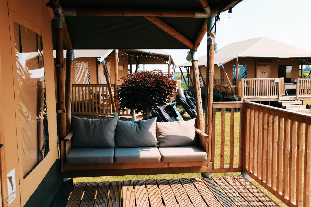 Balkón nebo terasa v ubytování Luxury Lake Lodge