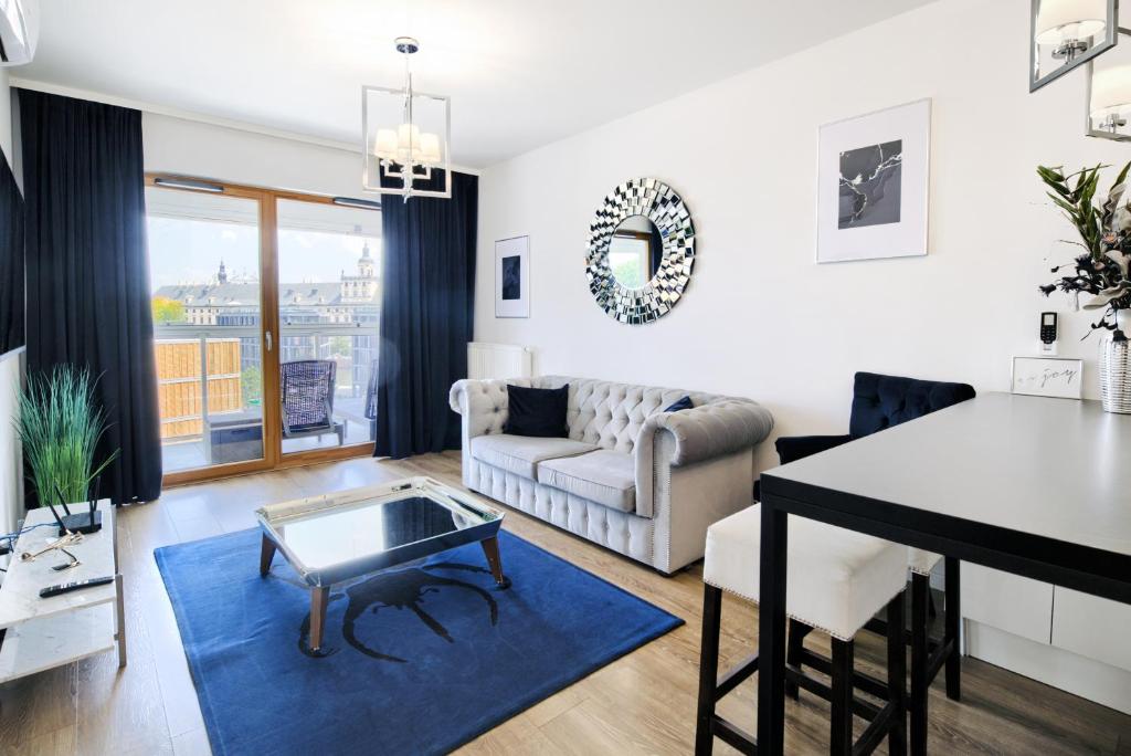 About Art Apartments - 1