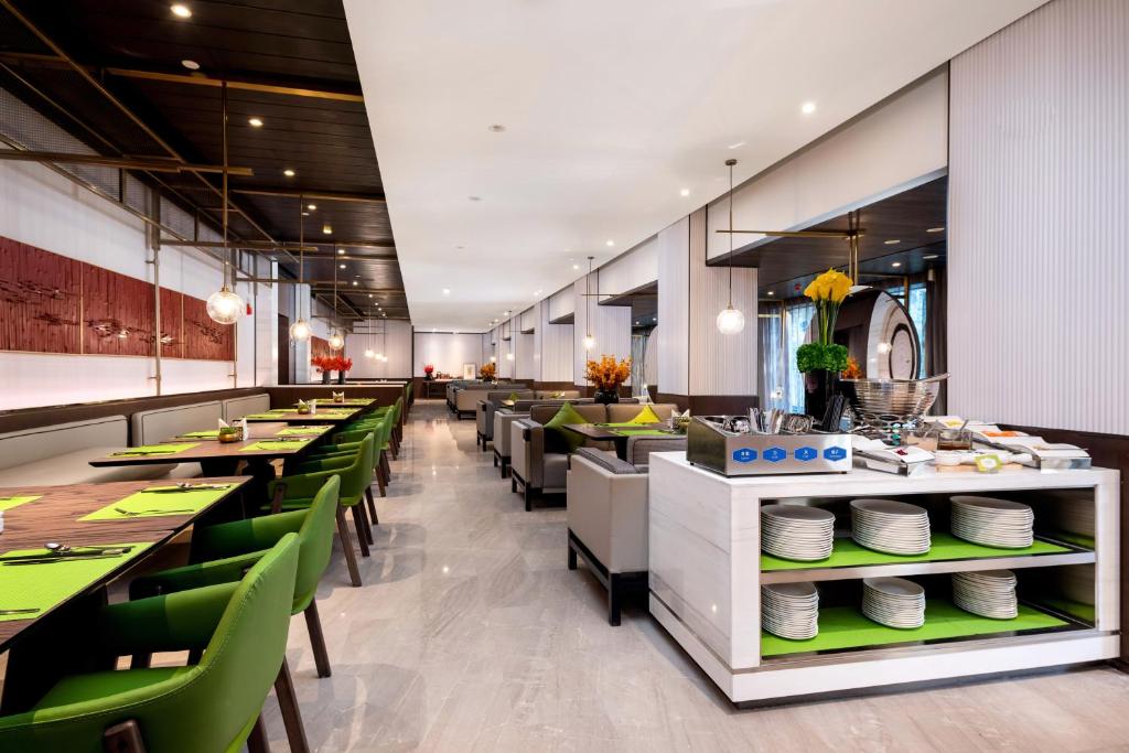 Restaurace v ubytování Hampton by Hilton Hangzhou West Lake