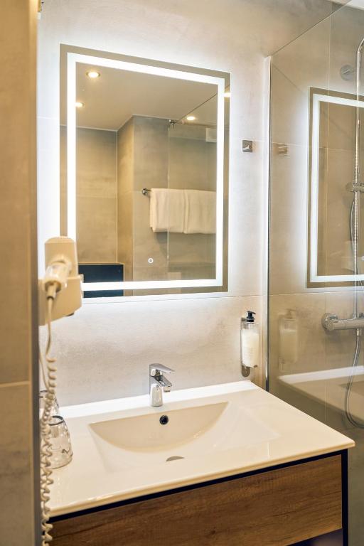 Arthotel Ana im Olympiapark - Resim 14