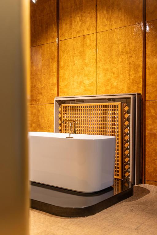 Hotel Staatsman - Habitación Doble De Lujo Con Baño