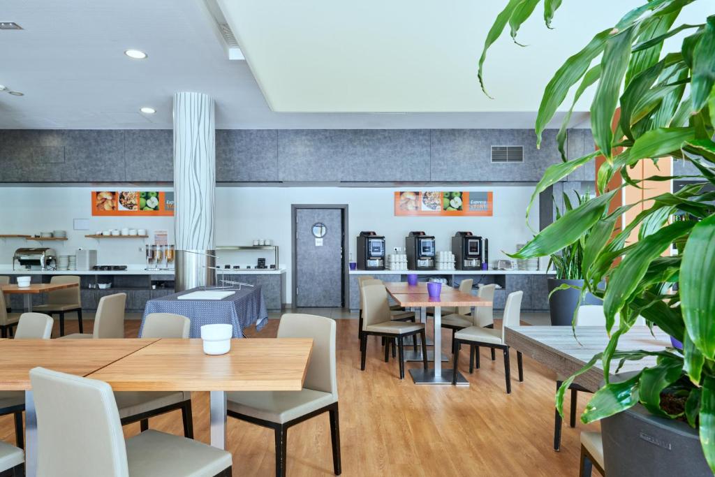 Holiday Inn Express Strasbourg Centre by IHG - Resim 21