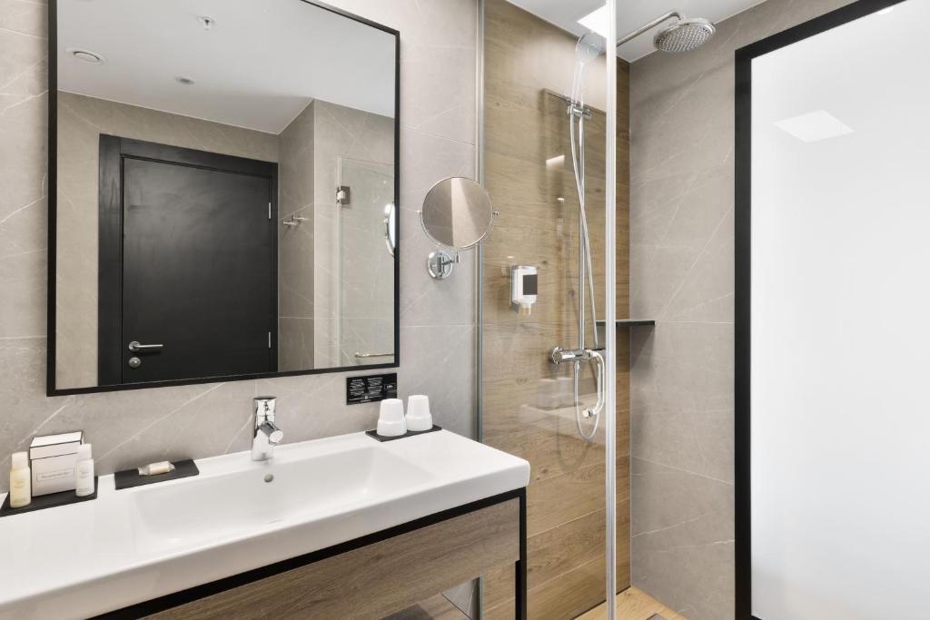 Riu Plaza London Victoria - Resim 15