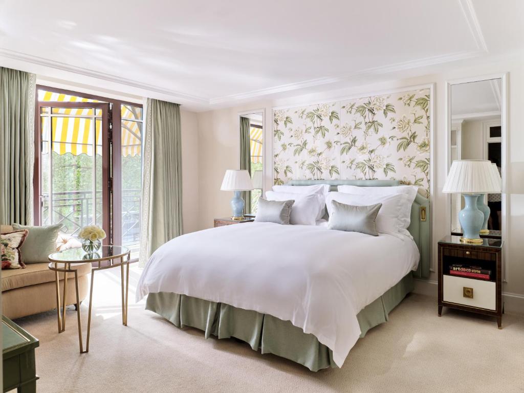 The Dorchester - Dorchester Collection - Deluxe Park View Room