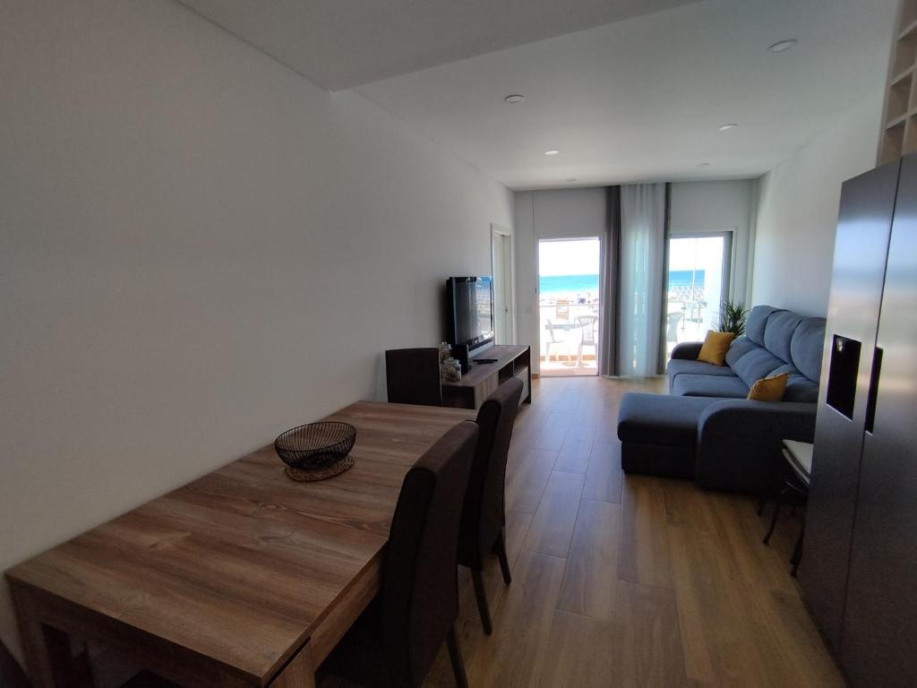 T2 - Praia Pescadores Frente Mar - Casas & Papeles, آژانس هواپیمایی آسمان سپید