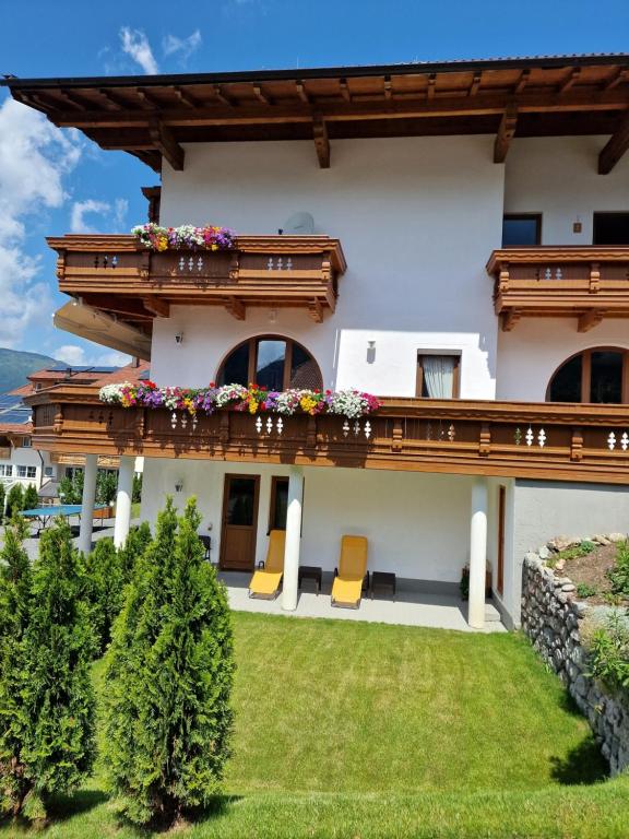 Balkón alebo terasa v ubytovaní Hotel Romantica Jerzens