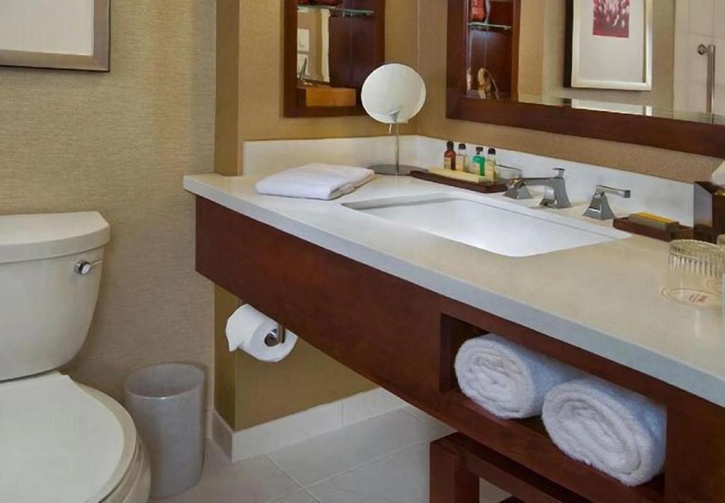 Marriott Louisville East - Room King - Niveau Du Concierge