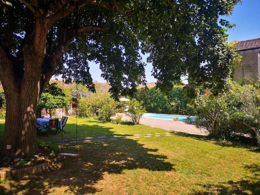 Photo de la galerie de l'établissement Belle maison de maître à 200 m du Canal du midi, à Castelsarrasin