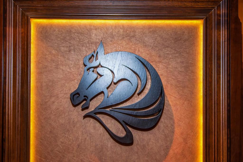 Drake Longchamp - Resim 40