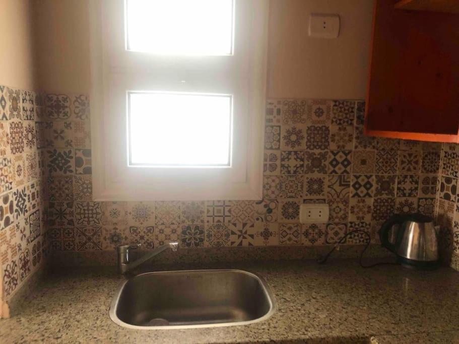 Kuchyň nebo kuchyňský kout v ubytování Dahab Relax Studio 2