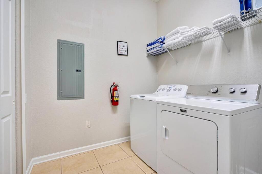 View of Where Is The Safe In The NEW Penthouse Apartment In Roblox ... - YouTube