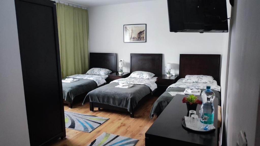 Casa de oaspeti Wallendorf Bistrita Unirea - Habitación Triple Con Baño Privado